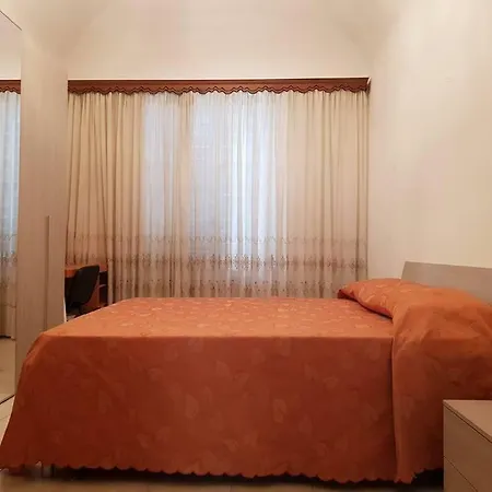 Simone Due Apartament *