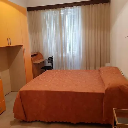 Daire Simone Due Roma